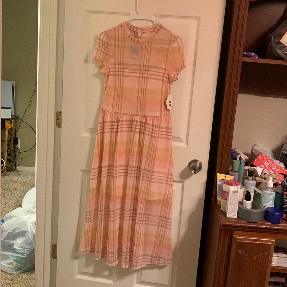 A. U. W dress lace shoulder half lined